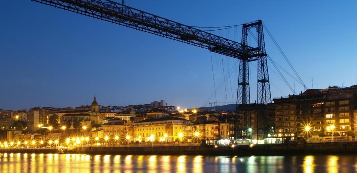A 5 Minutos Andando Del Casco Viejo, Ayuntamiento, Plaza Circular Y Gran Via De Bilbao Y Proximo A Las 2 Lineas De Metro エクステリア 写真